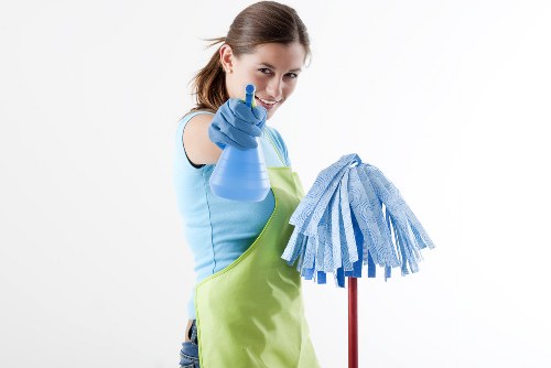 Office cleaning service in N10 for a professional workspace